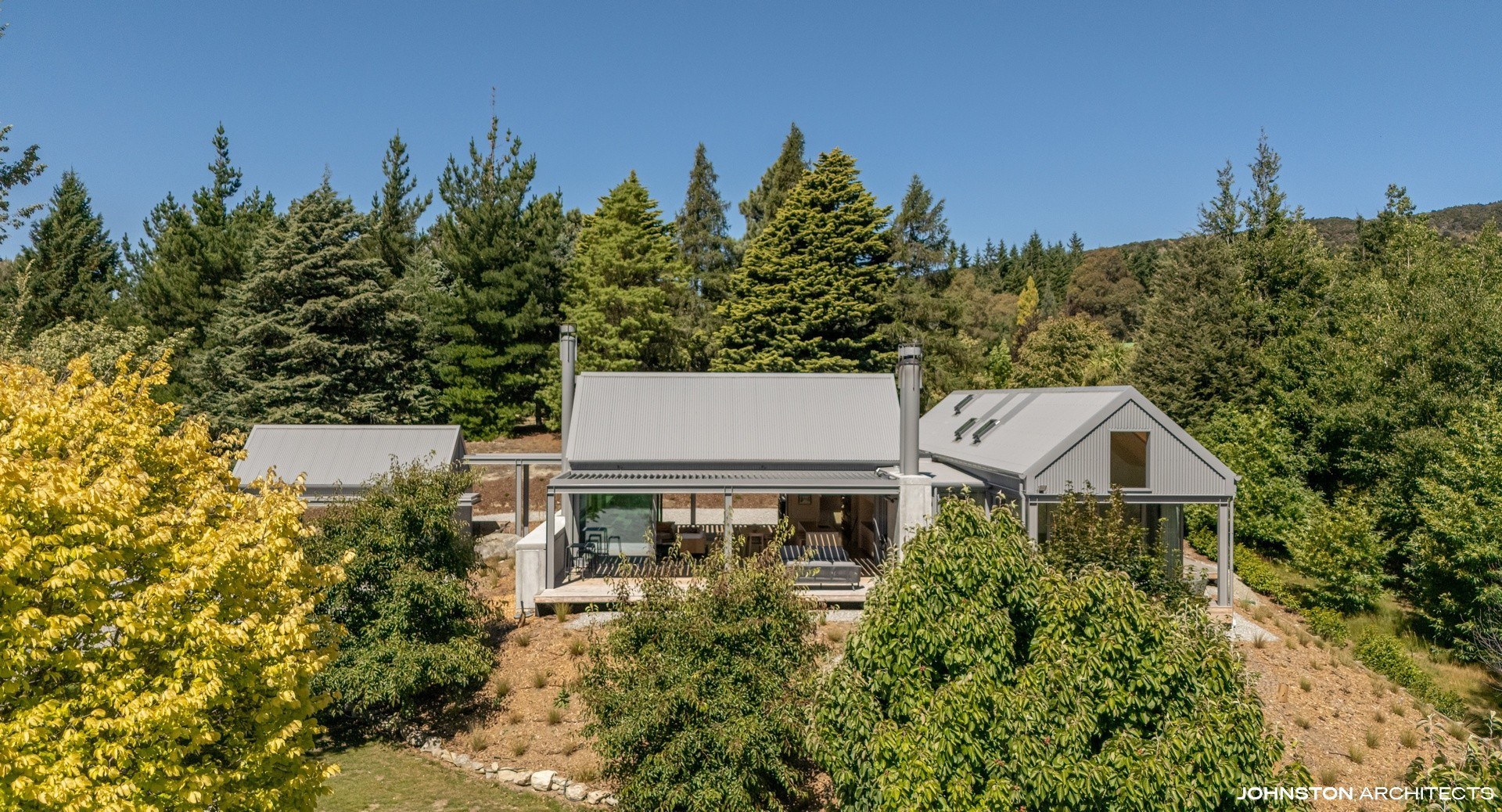 JA Corrugated Crib 001