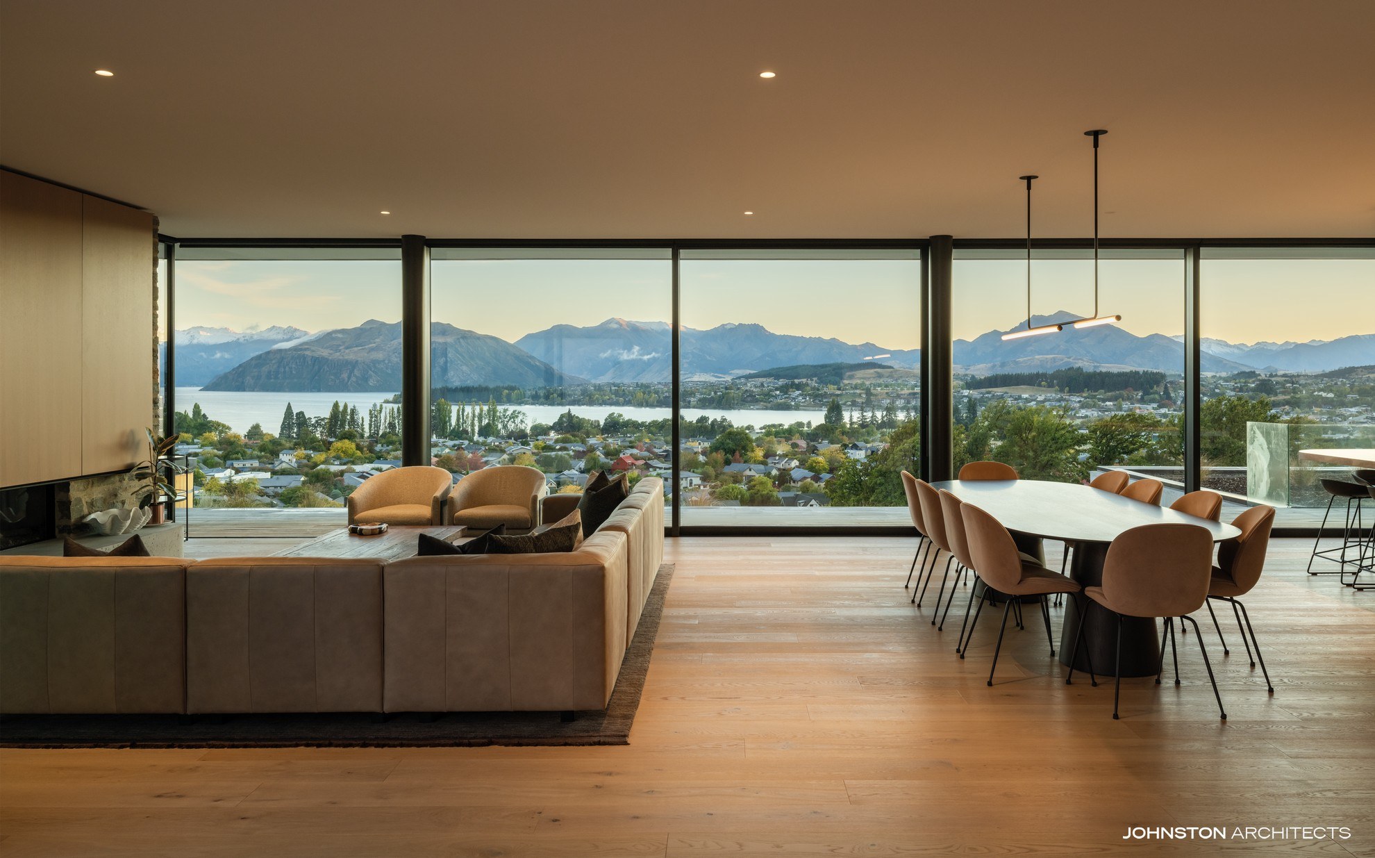 Modernist Residence Wanaka 05