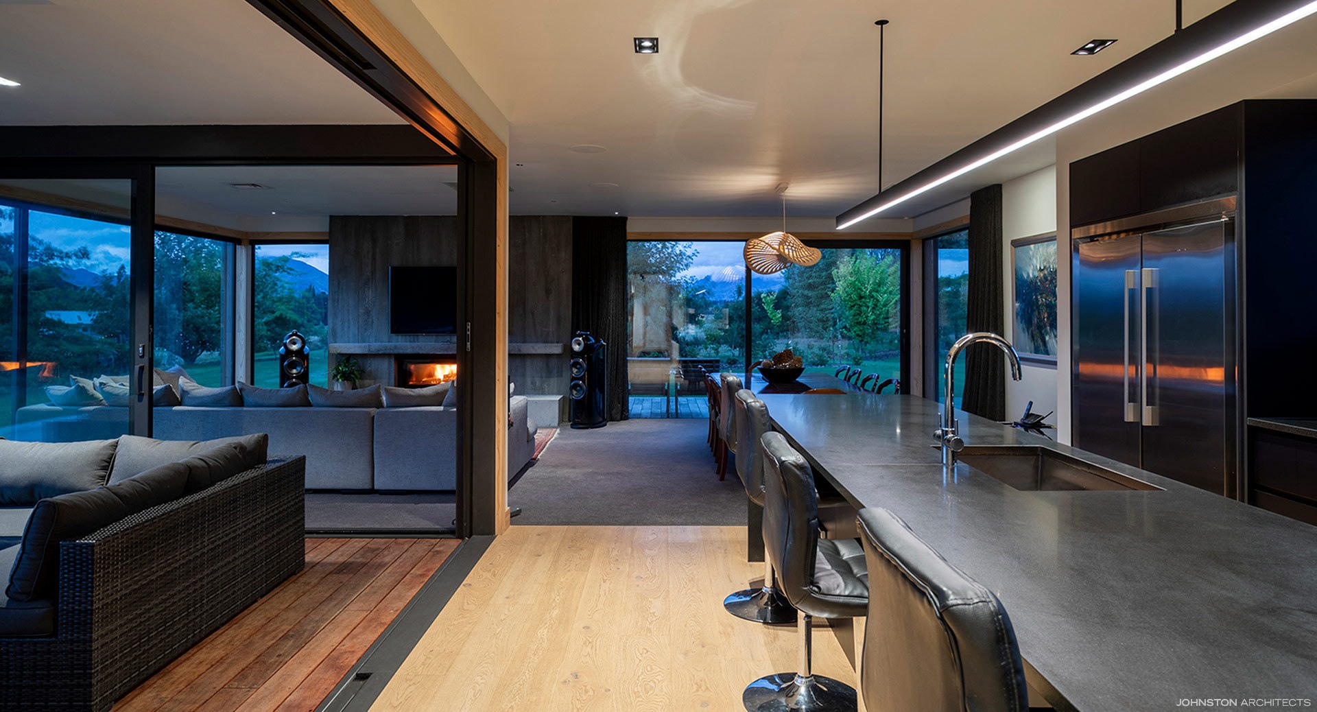 JA River Valley Residence 006