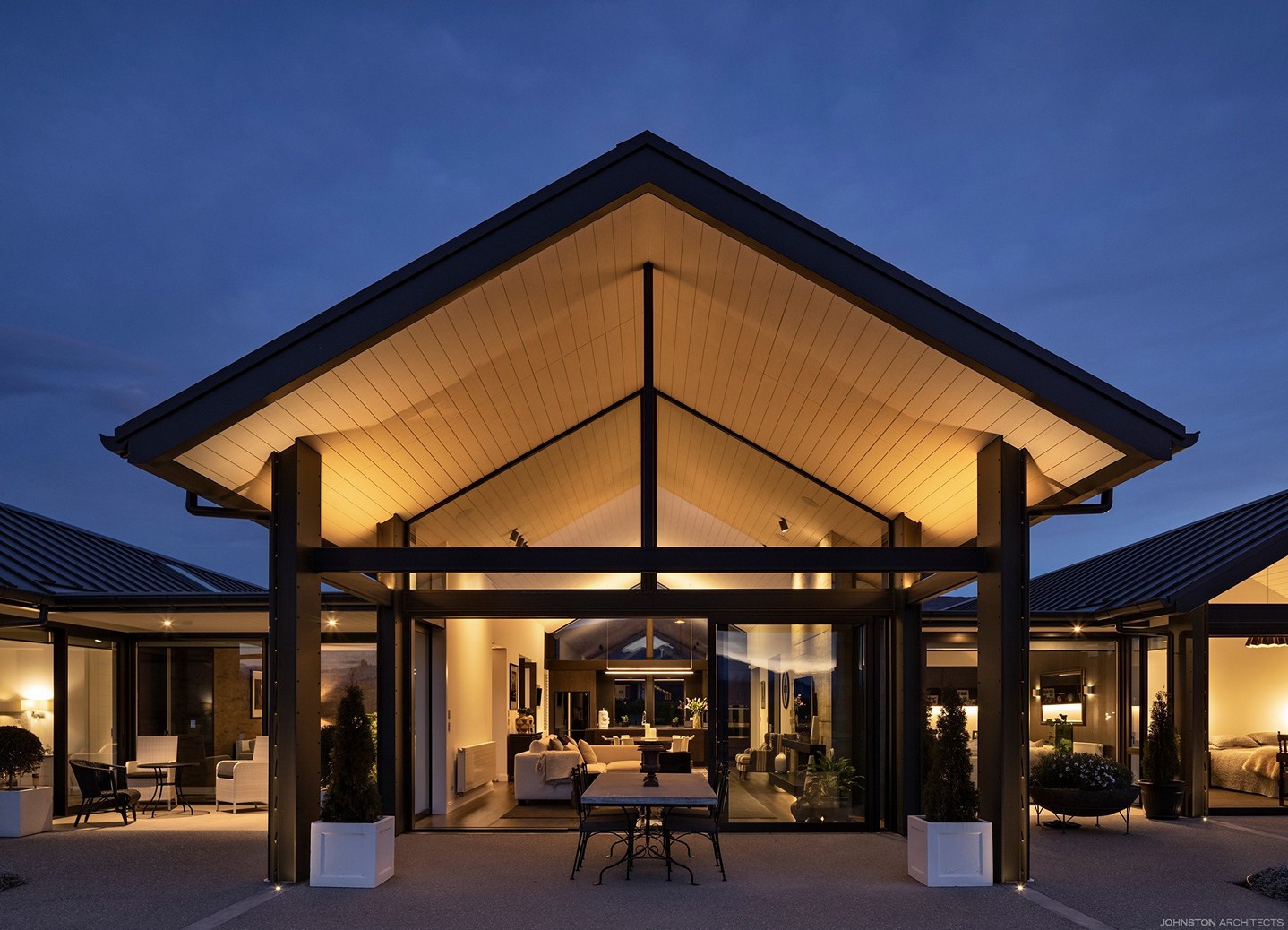 Johnston Architects 005 Residential Designer Lake Views Wanaka Queenstown