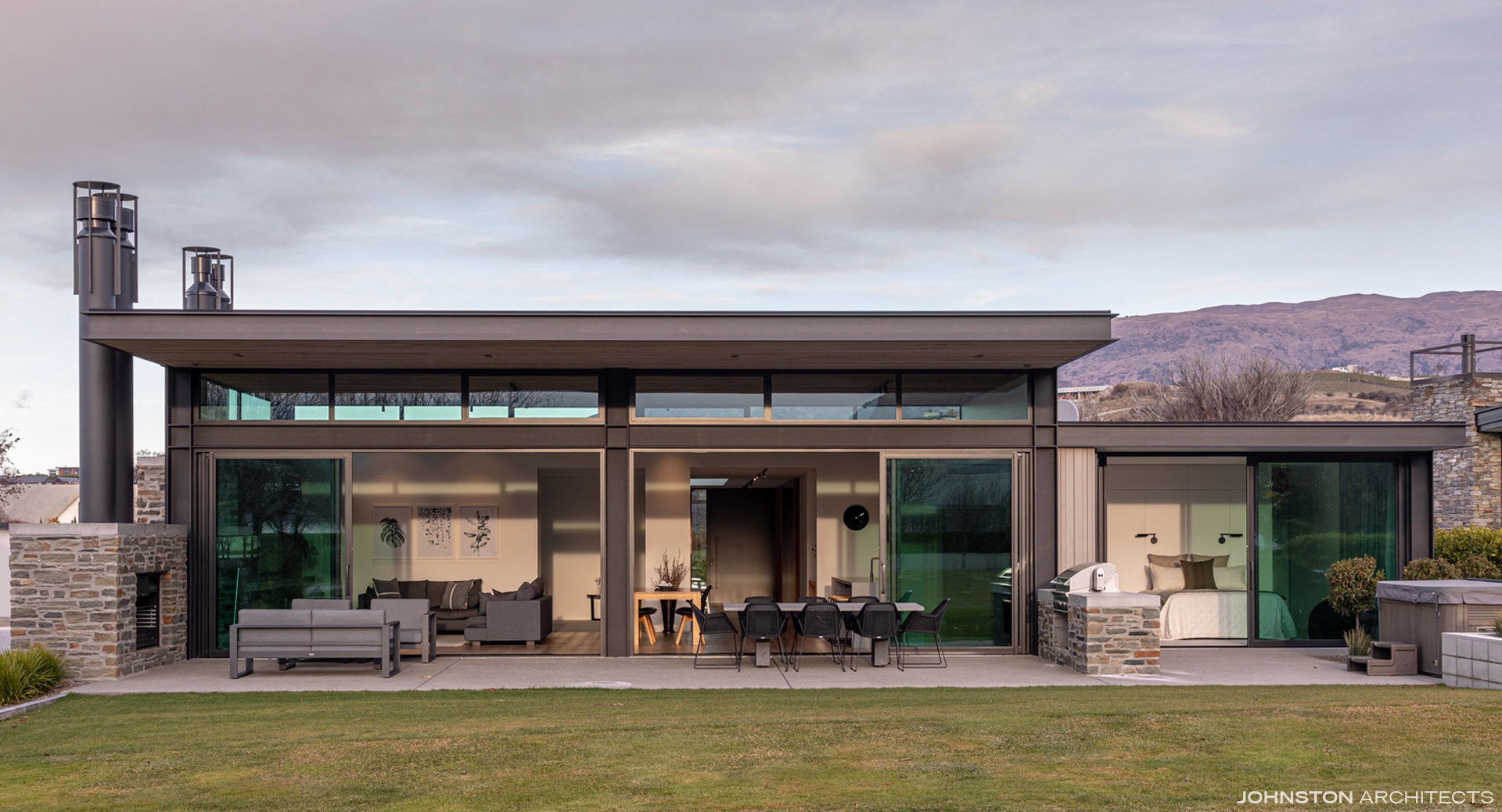 JA Roys Peak Residence 05