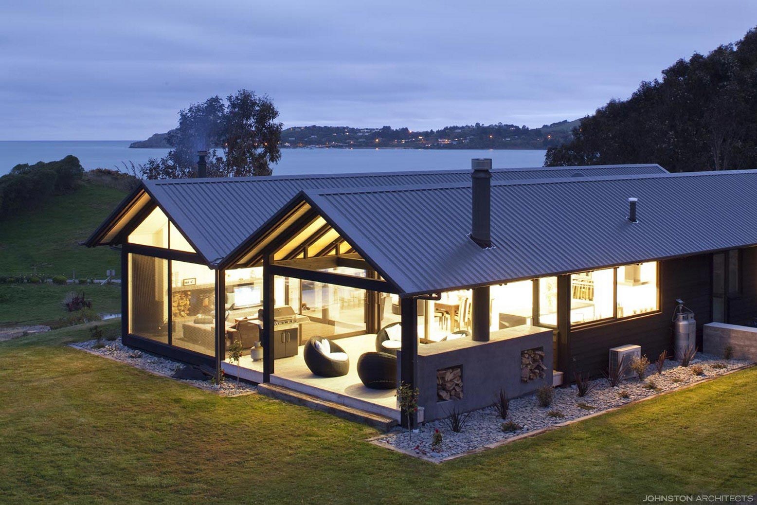 Johnston Architects 002 Beach House Bach Holiday Home Design New Zealand