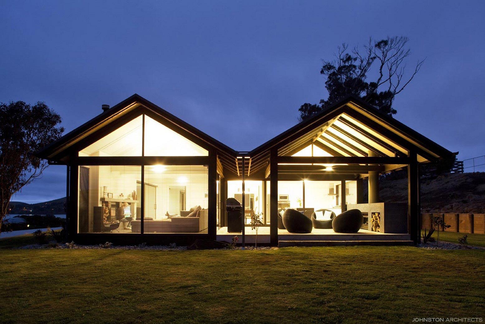 Johnston Architects 003 Beach House Architects Moeraki Boulders
