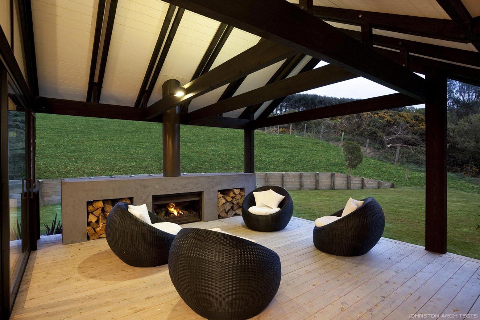 Johnston Architects 005 Wellington Covered Deck Design Courtyard Outdoor Fire