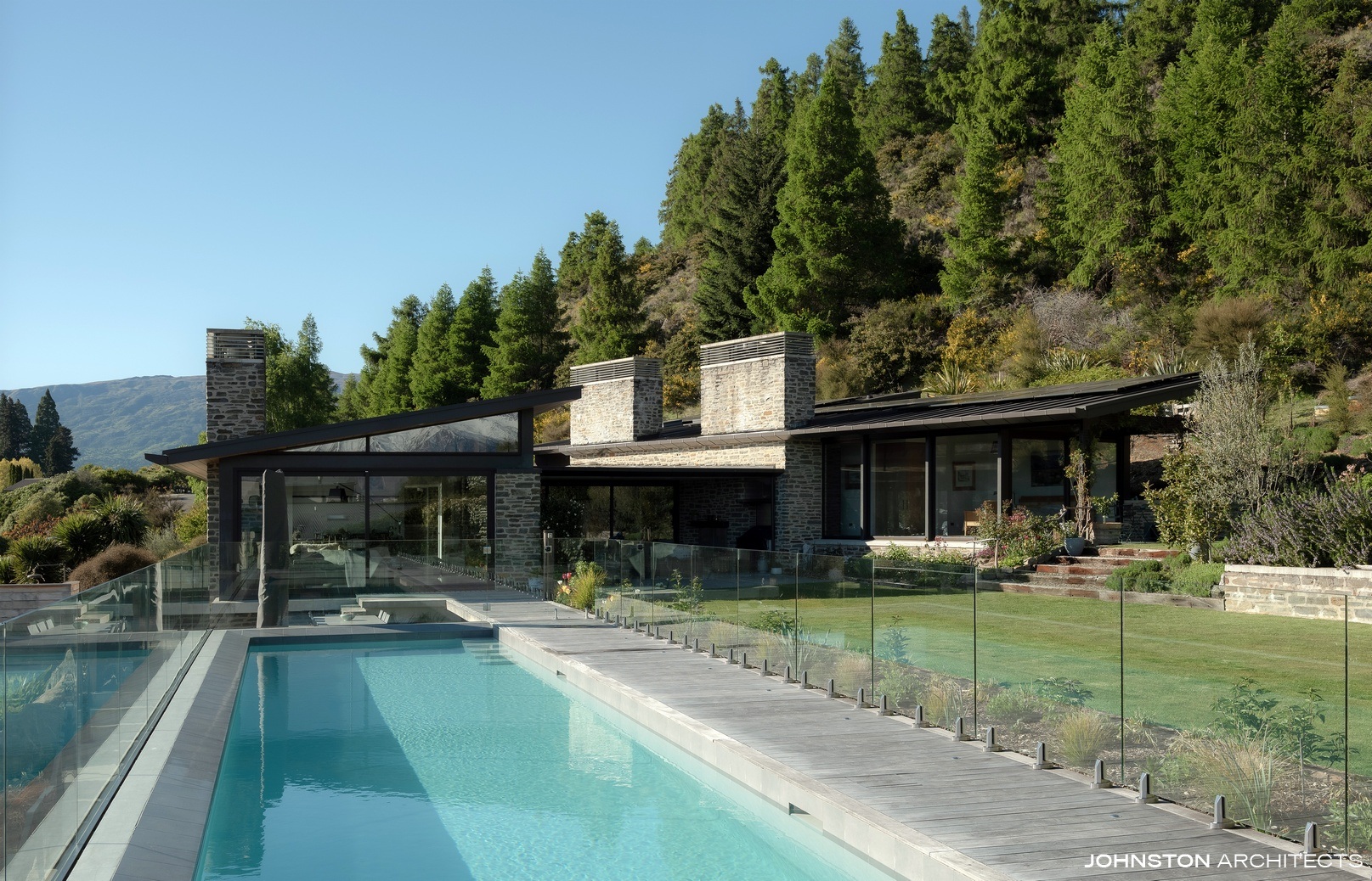 Johnston Architects Sunrise Bay Residence Wanaka 06