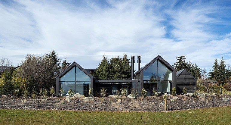 009 Wanaka Bach Wanaka